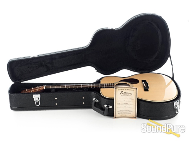 Eastman E8OM Sitka/Rosewood Acoustic Guitar #13955864 — image 6