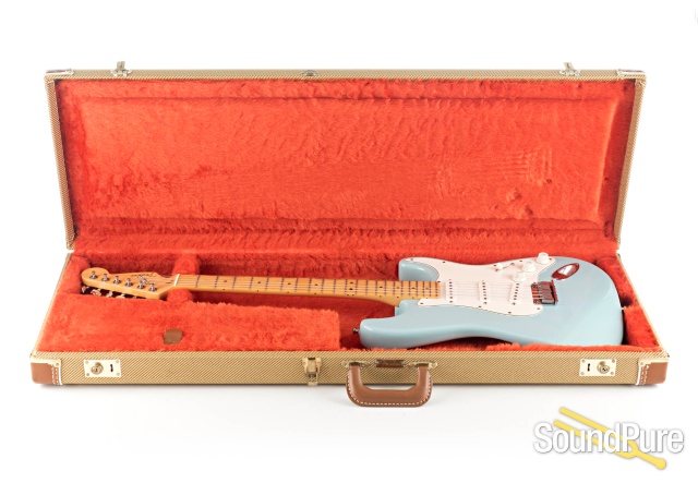 Fender American Standard Strat Sonic Blue #N579494 - Used — image 5