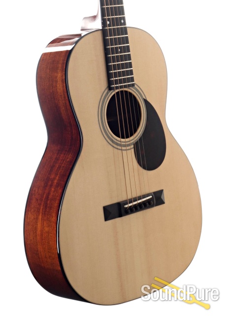 Eastman E10OO Adirondack/Mahogany Acoustic Guitar #14955526 — image 3