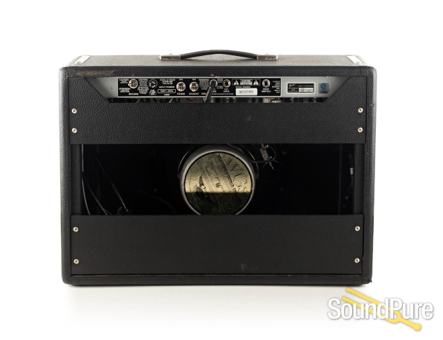 Fender '65 Deluxe Reverb Reissue 22w Guitar Amp - Used — image 9
