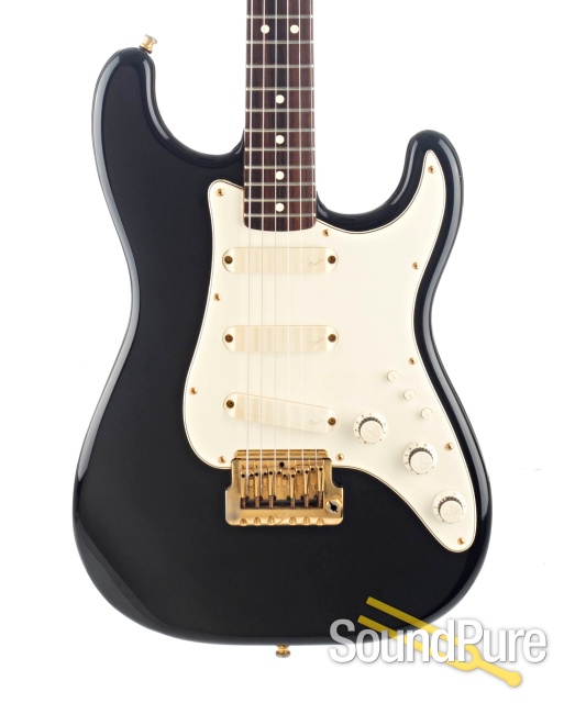 Fender 1983 Elite Strat Black #E330441 - Used — image 1