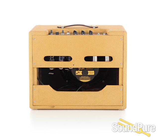 Fender '57 Custom Deluxe Reissue Amp Tweed - Used — image 4