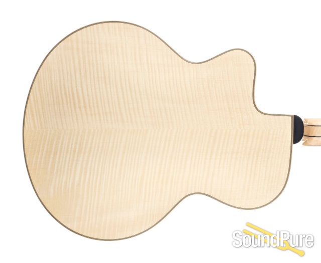 Eastman AR905CC-BD Cutaway Archtop #119033 - Used — image 9