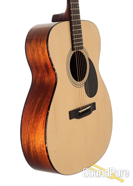 Eastman E10OM Addy/Mahogany Acoustic #13956353 — image 3
