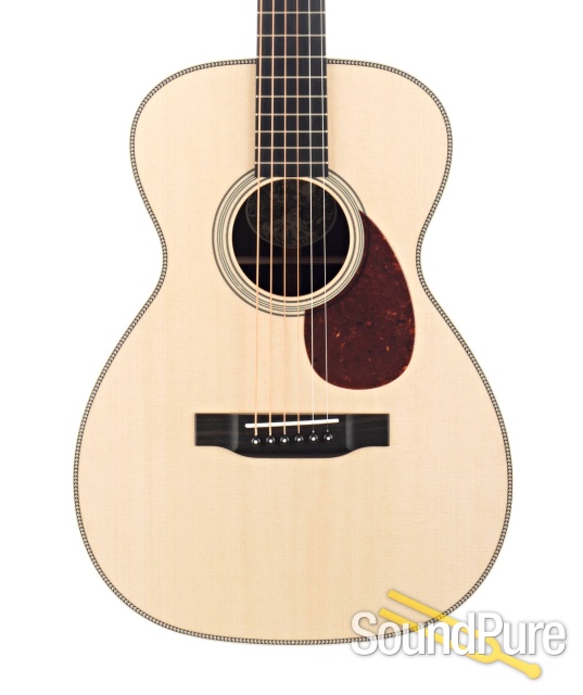 Collings 02H German Spruce/Indian Rosewood Acoustic #30525 — image 1