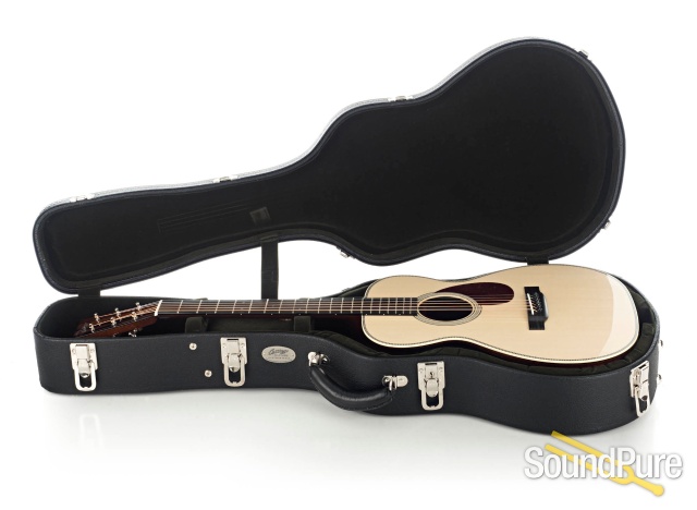 Collings 02H German Spruce/Indian Rosewood Acoustic #30525 — image 5
