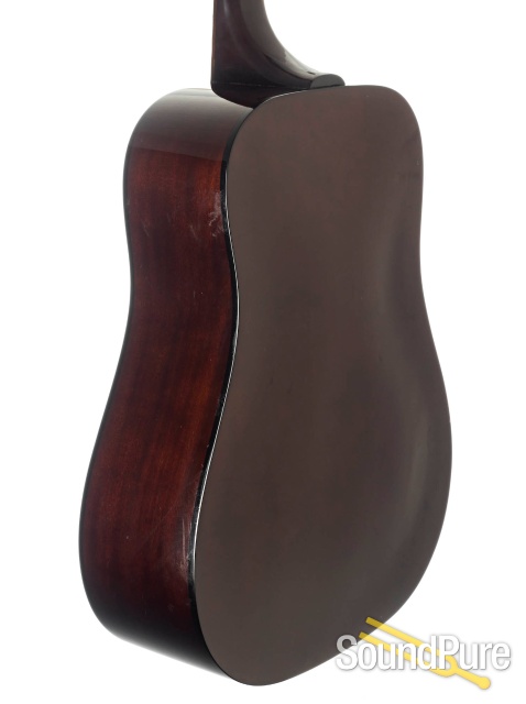 Guild D-25 Spruce/Mahogany Acoustic Guitar #DA103019 - Used — image 3