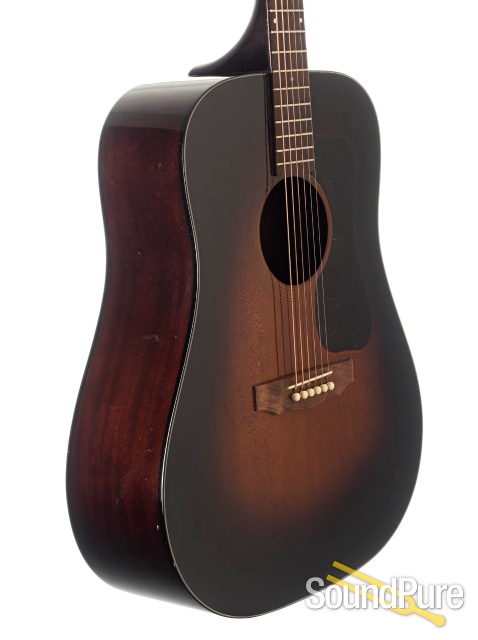 Guild D-25 Spruce/Mahogany Acoustic Guitar #DA103019 - Used — image 4