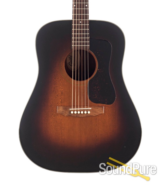Guild D-25 Spruce/Mahogany Acoustic Guitar #DA103019 - Used — image 1