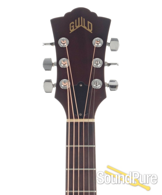 Guild D-25 Spruce/Mahogany Acoustic Guitar #DA103019 - Used — image 6