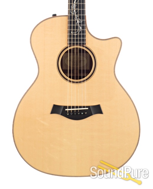 Taylor GA Custom Spruce/Cocobolo Acoustic #1103161112 - Used — image 1