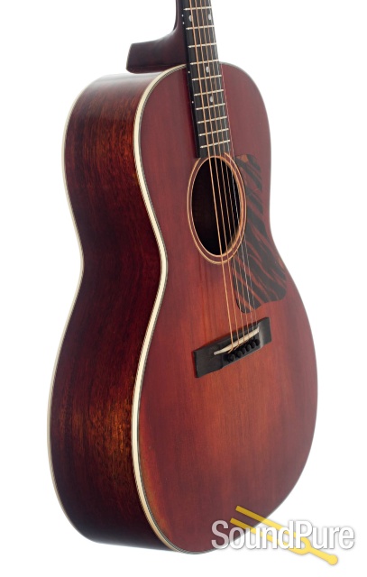 Eastman E10OOSS/V Addy/Mahogany Acoustic #15950052 - Used — image 4