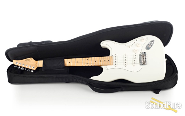 Suhr Classic S Olympic White SSS Electric Guitar #JS0K5U — image 4