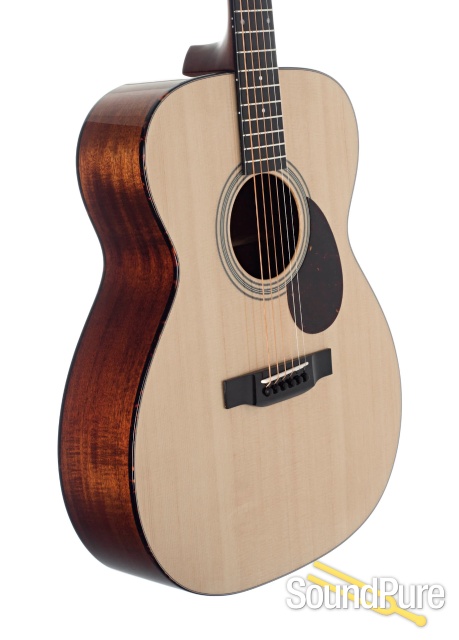 Eastman E6OM Sitka/Mahogany Acoustic Guitar #16955405 — image 4