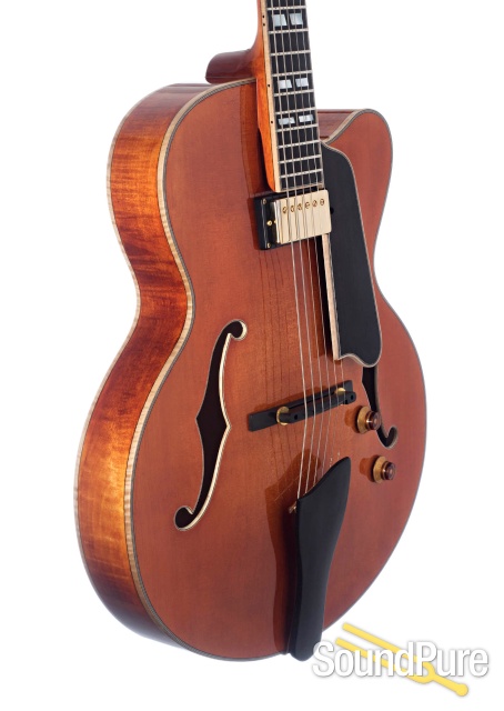 Eastman AR580CE-HB Honey Burst Archtop Guitar #16950520 — image 3