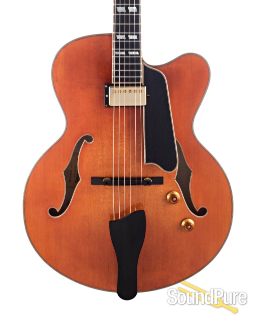 Eastman AR580CE-HB Honey Burst Archtop Guitar #16950520 — image 1