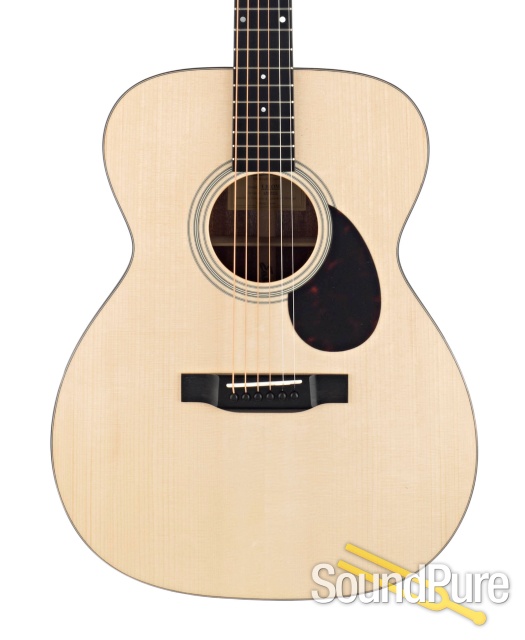 Eastman E10OM Adirondack/Mahogany Acoustic #13955511 — image 1