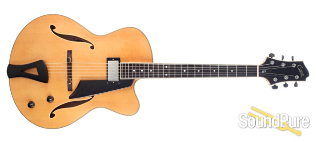 Comins GCS-16-1 Spruce/Flame Maple Blond Archtop #118086 — image 8