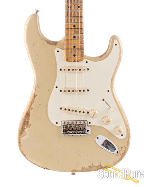 Fender Custom Shop '56 Strat Desert Sand #R64949 - Used — image 1
