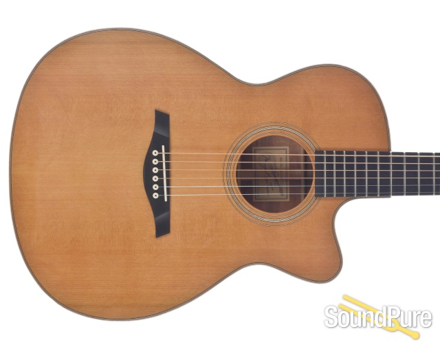 Beneteau Cedar/Figured Koa OM Cutaway Acoustic #041200 -Used — image 6