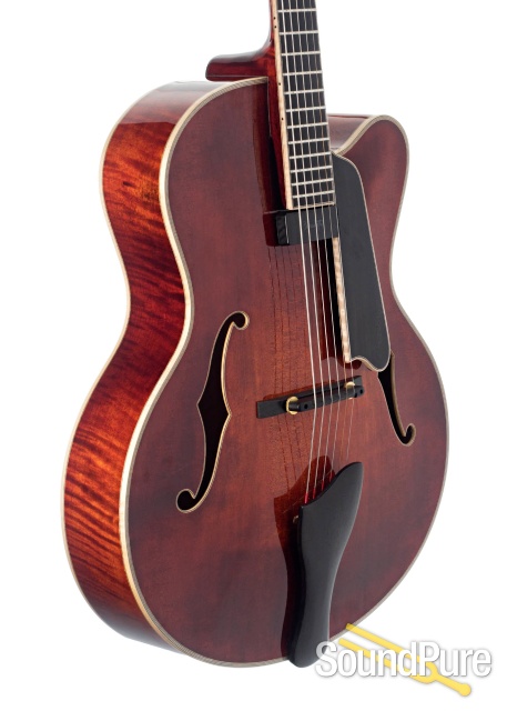 Eastman AR910CE 17" Archtop Guitar #15850538 - Used — image 4