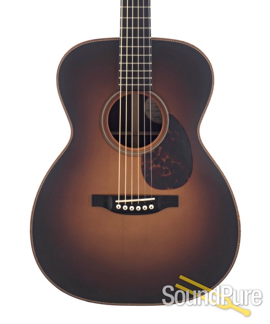 Bourgeois DB Signature OM Adirondack/Madagascar #6435 - Used — image 1