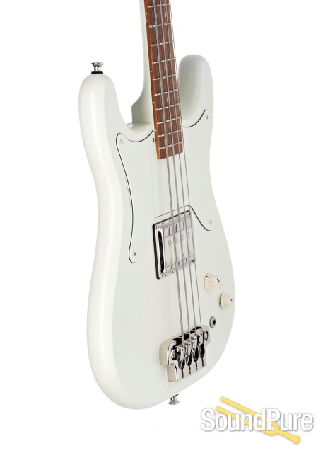 Serek Midwestern Vintage White Short Scale Bass #MW-098 — image 3
