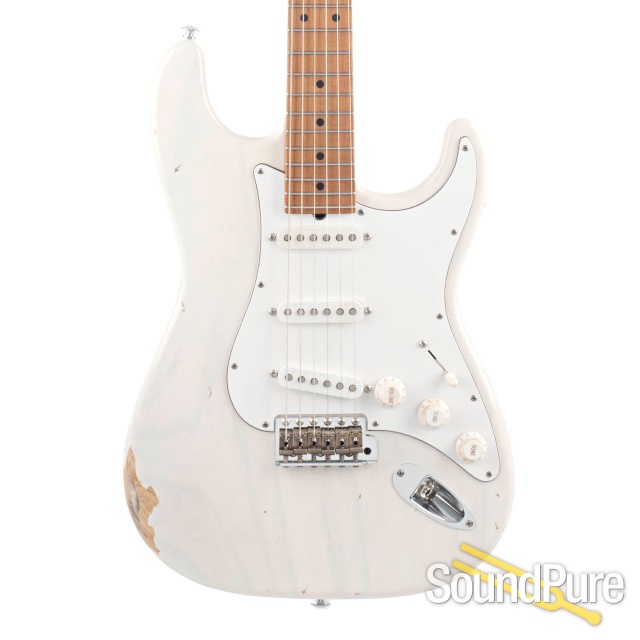Suhr Custom Classic S Antique Trans White Electric #62904 — image 1