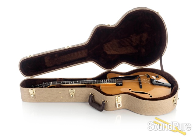 Comins GCS-16-1 Vintage Blond Archtop Guitar #118100 — image 2