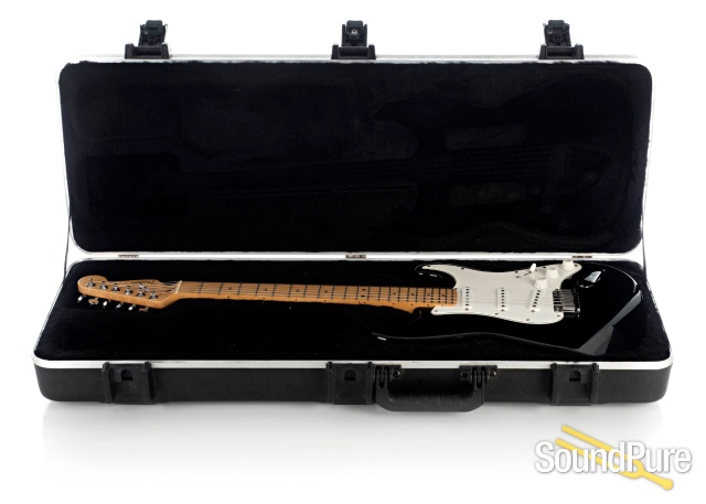 Fender 50th Anniversary Standard Strat Black #N528584 - Used — image 5