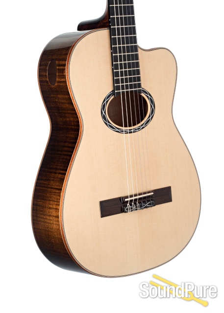 Eastman Cabaret-JB Nylon String Archtop #M2006923 — image 10