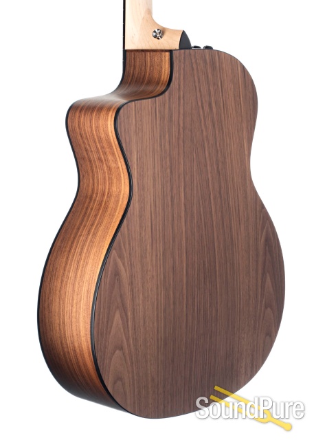Taylor 114ce Sitka/Walnut Acoustic Guitar #2107259055 - Used — image 2