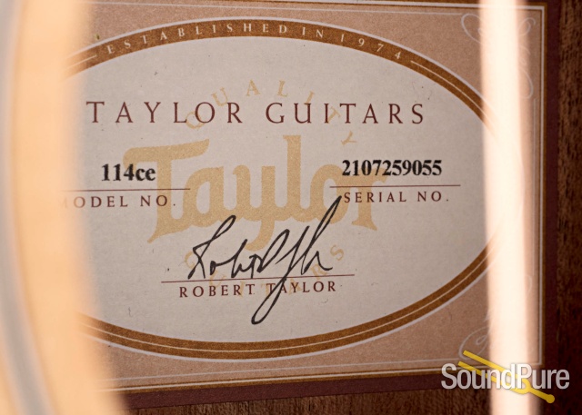 Taylor 114ce Sitka/Walnut Acoustic Guitar #2107259055 - Used — image 4
