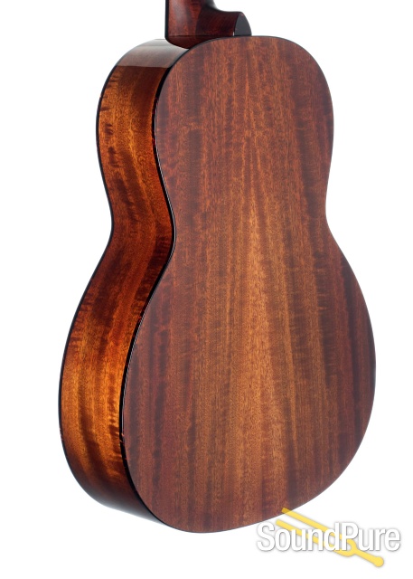 Eastman E10OO Adirondack/Mahogany Acoustic Guitar #1695523 — image 2