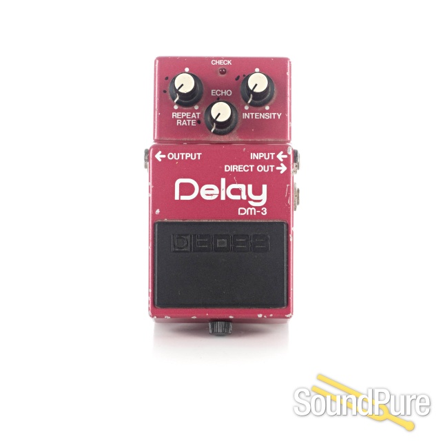 Boss DM-3 Analog Delay Effect Pedal #450700 - Used