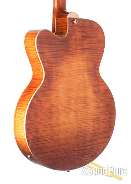 Eastman AR580CE-HB Honey Burst Archtop Guitar #L2000462 — image 2