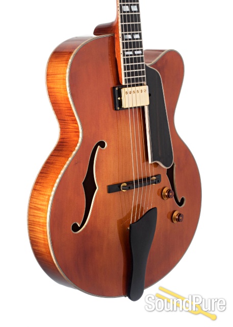 Eastman AR580CE-HB Honey Burst Archtop Guitar #L2000462 — image 3