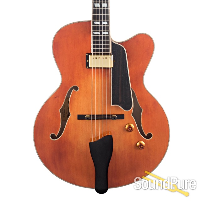 Eastman AR580CE-HB Honey Burst Archtop Guitar #L2000462 — image 1
