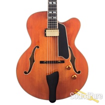 Eastman AR580CE-HB Honey Burst Archtop Guitar #L2000463 Eastman AR580CE-HB Honey Burst Archtop Guitar #L2000463