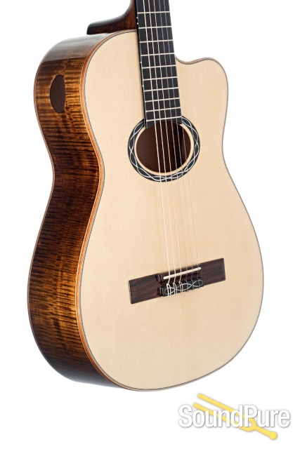 Eastman Cabaret-JB Nylon String Archtop #M2011555 — image 3