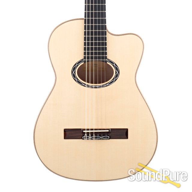 Eastman Cabaret-JB Nylon String Archtop #M2011555 — image 1