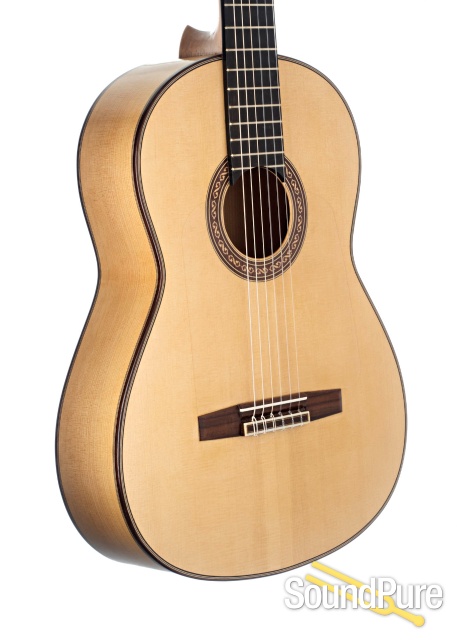 Eduardo Duran Ferrer Concert Blanca Flamenco Guitar - Used — image 3