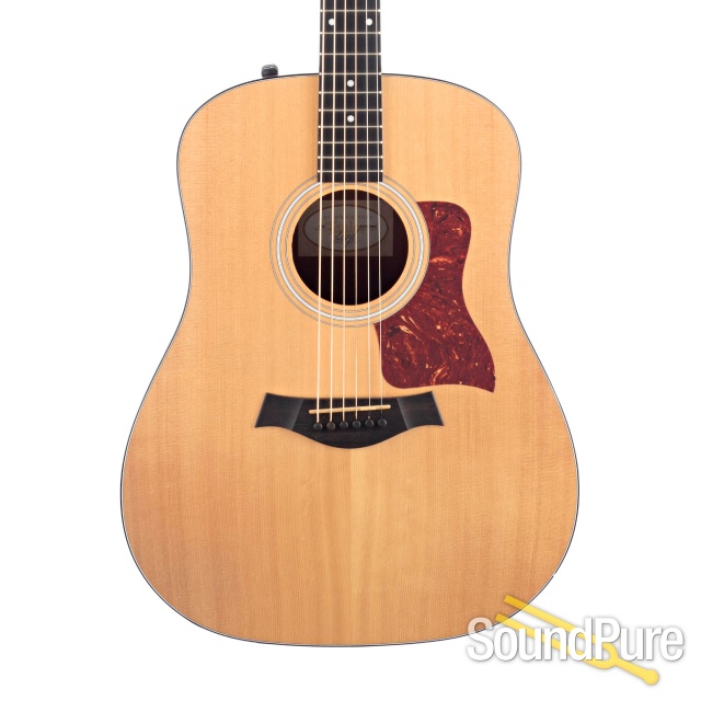 Taylor 110e Sitka/Walnut Acoustic Guitar #2111073046 - Used — image 1