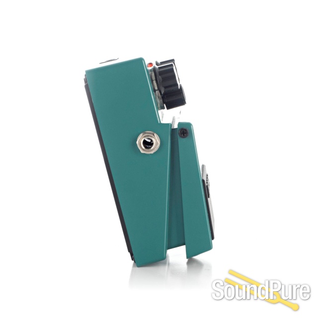Boss TR-2 Tremolo Pedal - Used — image 2