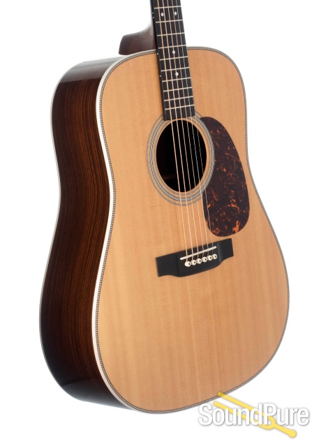 Martin HD-28 Sitka/Rosewood Acoustic Guitar #1608827 - Used — image 3