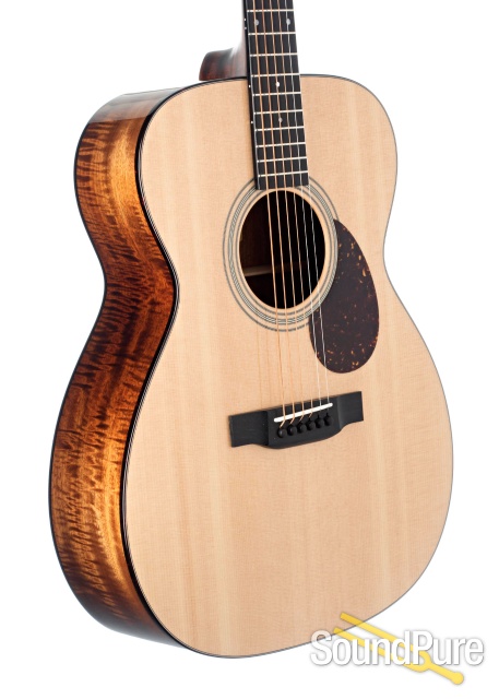 Eastman E6OM Sitka/Mahogany Acoustic Guitar #M2010470 — image 3