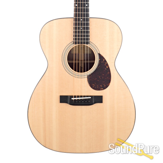 Eastman E6OM Sitka/Mahogany Acoustic Guitar #M2010470 — image 1
