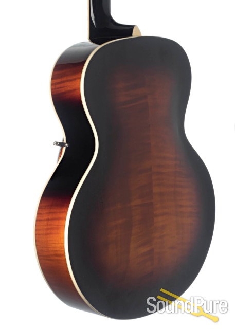 The Loar LH-700-VS Archtop Acoustic Guitar #18100453 - Used — image 2