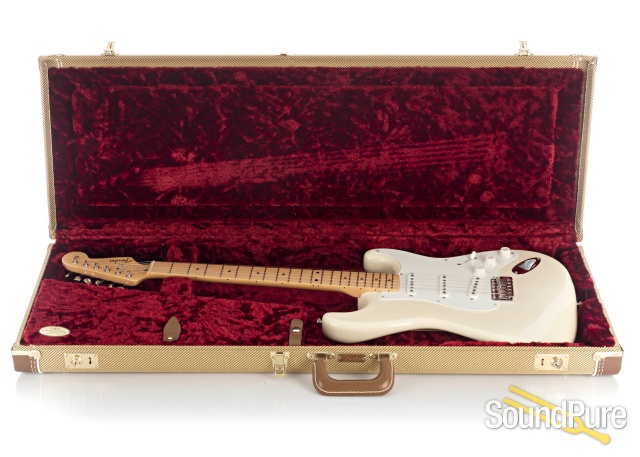 Fender AVRI '56 Strat Aged White Blonde #V1200750 - Used — image 5