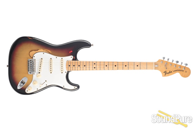Fender 1976 Stratocaster Sunburst Electric Guitar #554633 — image 11